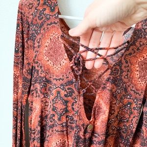 Long sleeve, short pattern dress